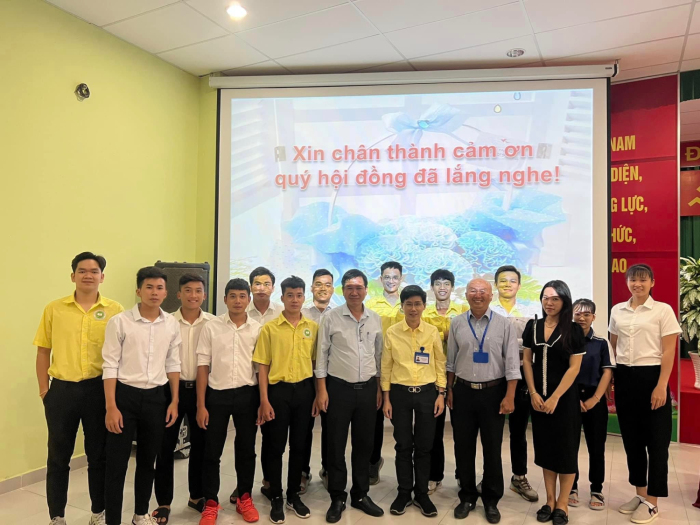 bet365ee
 Thể dục thể thao TP. Hồ Chí Minh tổ chức thành công Lễ bảo vệ khóa luận tốt nghiệp cho sinh viên khóa 42 năm 2023.