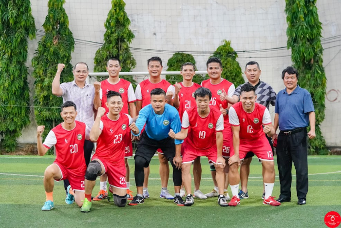 Đội Bóng đá Công đoàn bet365ee
 Thể dục thể thao TP. Hồ Chí Minh lọt vào vòng bán kết giải bóng đá do Công Đoàn Khối tổ chức.